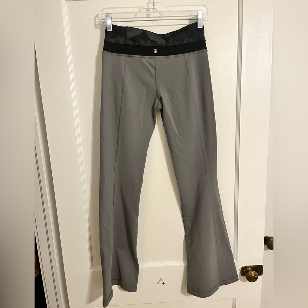 groove lululemon grey yoga pants size 4